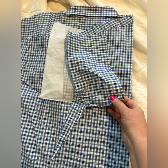 Amazon Essentials Men's Regular-Fit Short-Sleeve Poplin Shirt - Picture 13 of 16